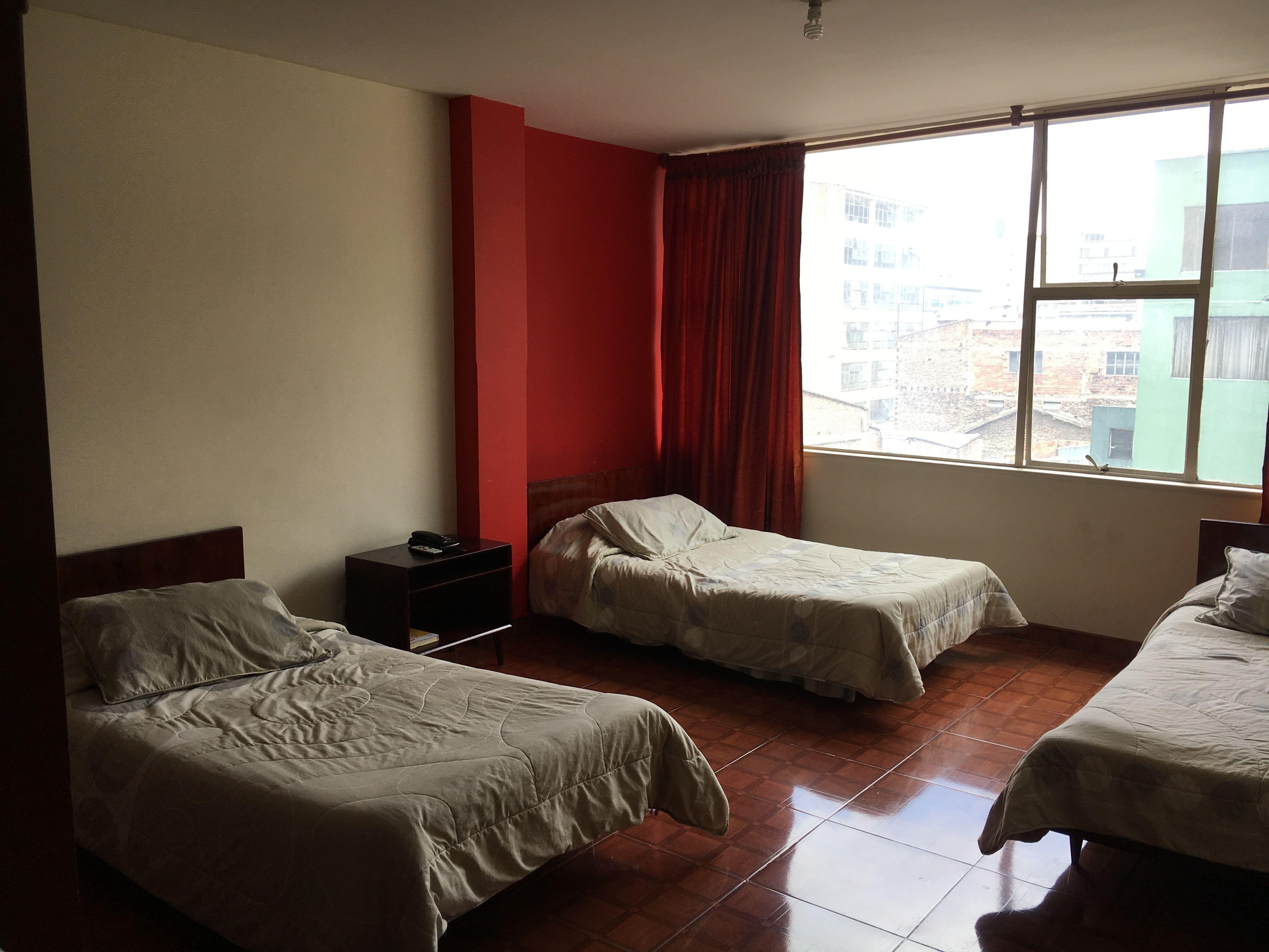 Hotel Manila Plaza, Bogota